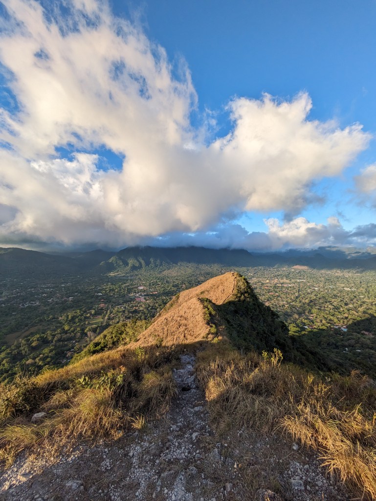 Stunning mountain view from a hike in El Valle de Antón, popular among Digital Nomads in Panama