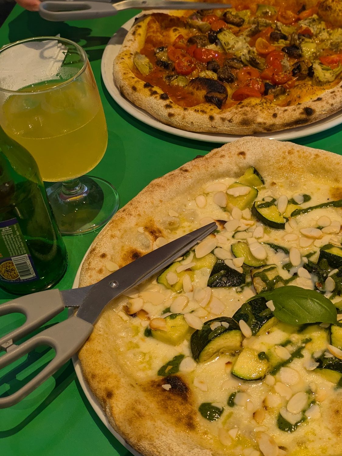Vegetarian pizza at Nonna’s Teeth restaurant, a popular spot for digital nomads in the Azores.