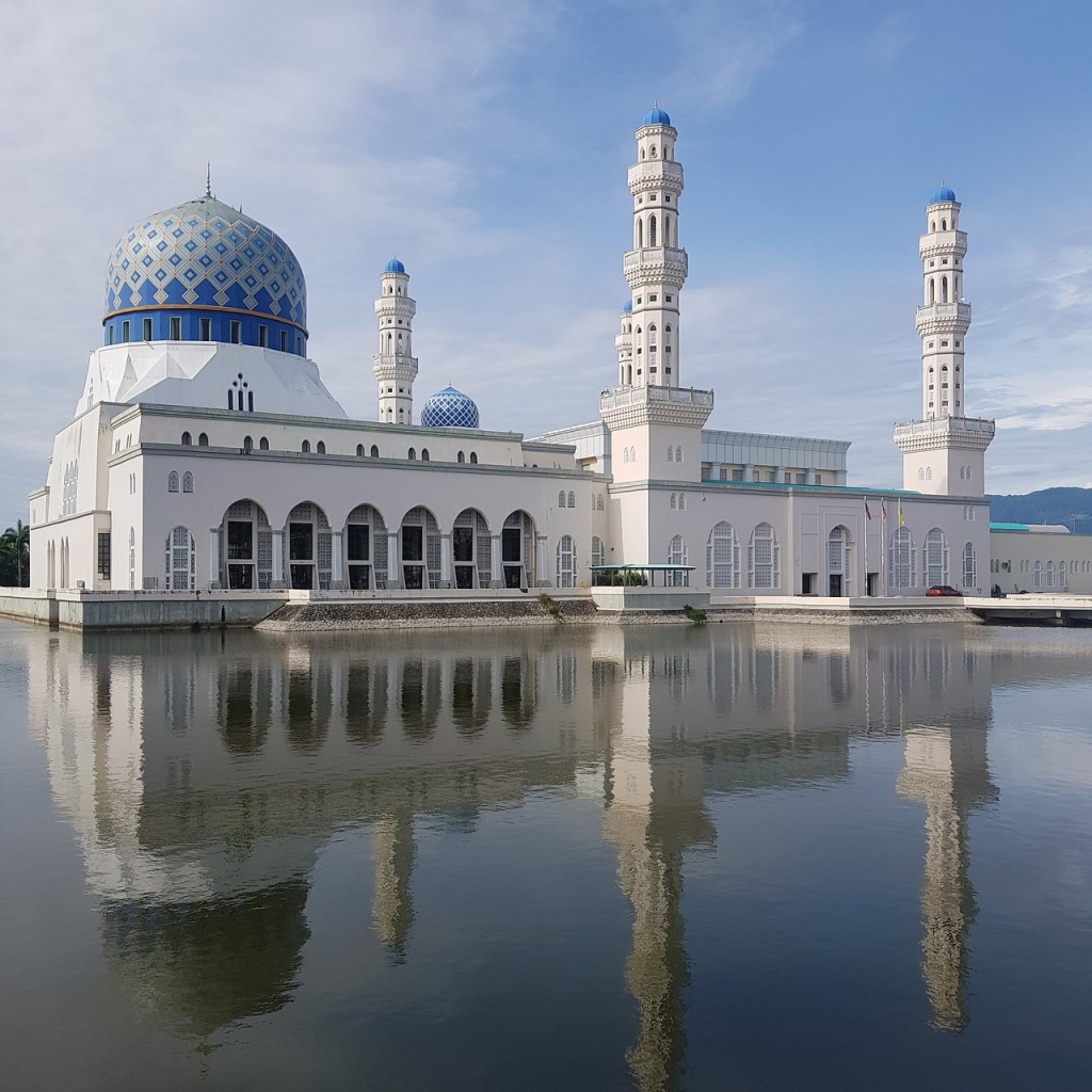 Floating mosque in Kota Kinabalu, a scenic landmark for digital nomads visiting Malaysia