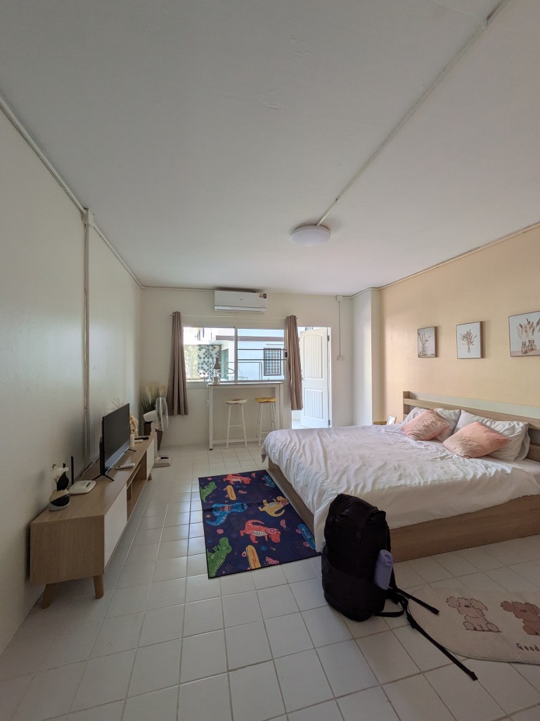 Modern apartment– Ideal long-term stay for a digital nomad in Thailand Chiang Mai.